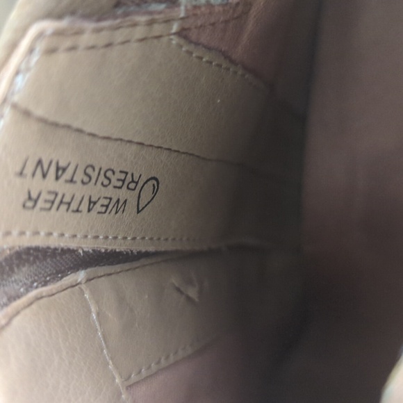 Vionic Raina NBX Upright Ankle Boots 7 - Picture 15 of 16